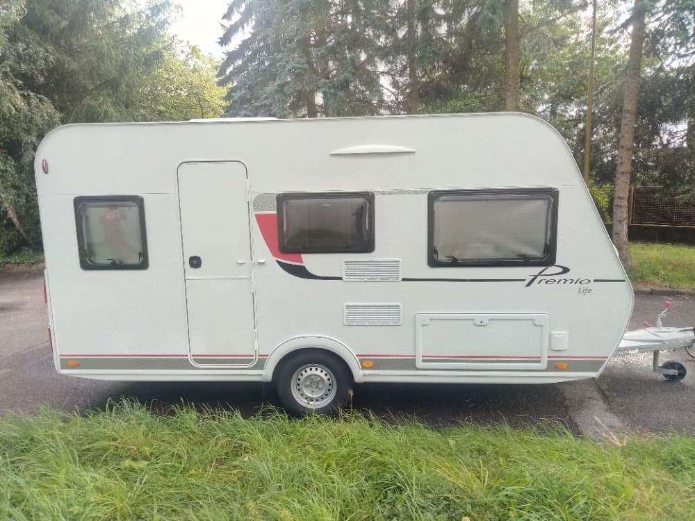 Bürstner Premio Live 3